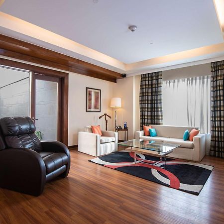 Doubletree By Hilton Gurgaon New Delhi Ncr Hotel Bagian luar foto
