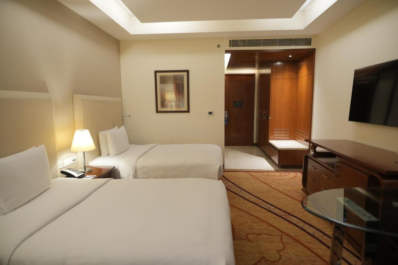 Doubletree By Hilton Gurgaon New Delhi Ncr Hotel Bagian luar foto