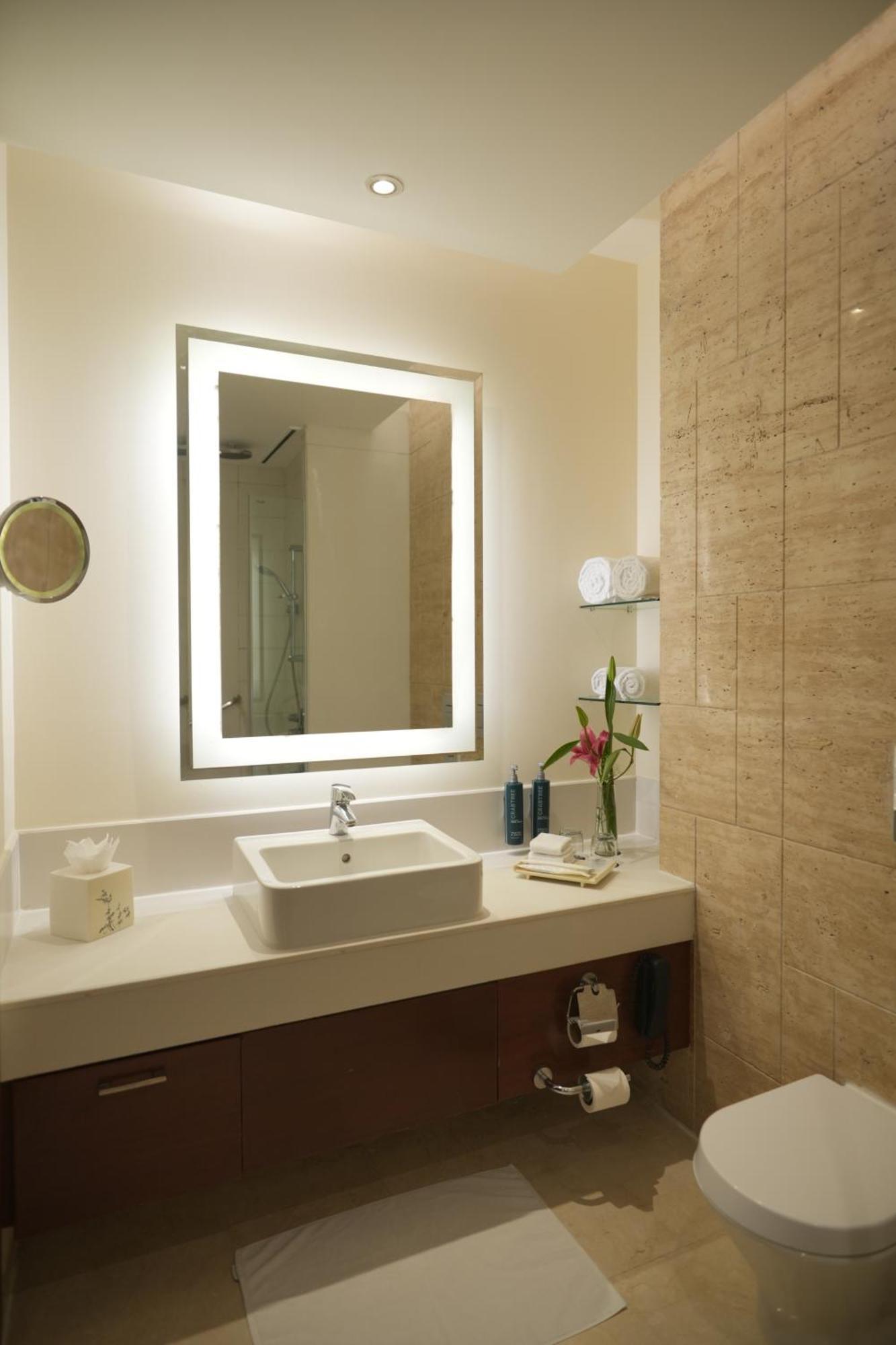Doubletree By Hilton Gurgaon New Delhi Ncr Hotel Bagian luar foto