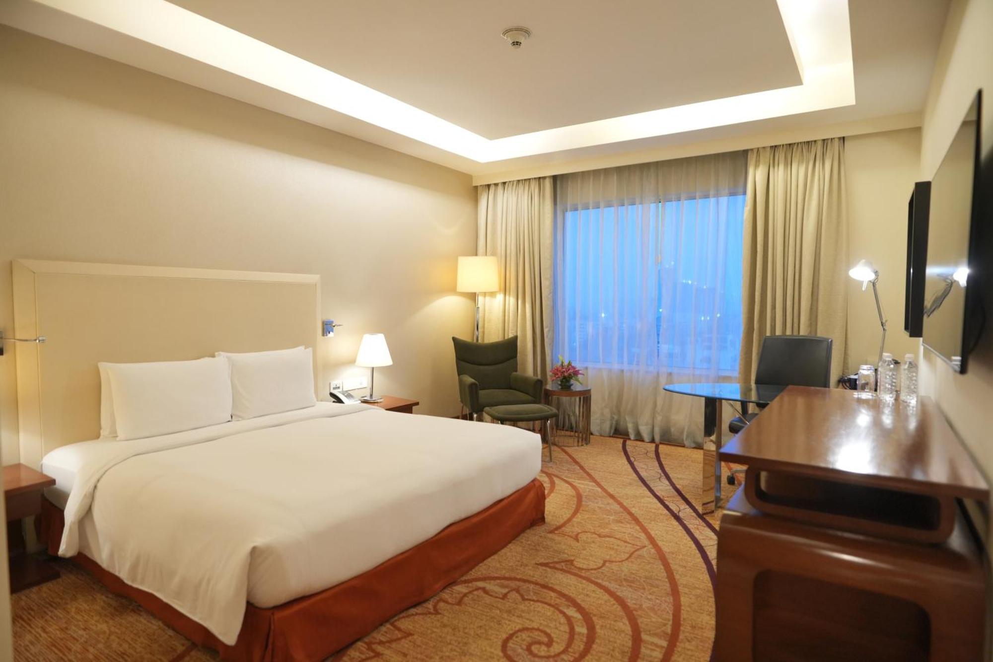 Doubletree By Hilton Gurgaon New Delhi Ncr Hotel Bagian luar foto